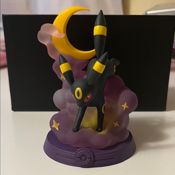 Pokemon Adventure Eevee Series Vol. 02 Funism 3-Inch Mini-Figure Umbreon - Picture 1 of 3